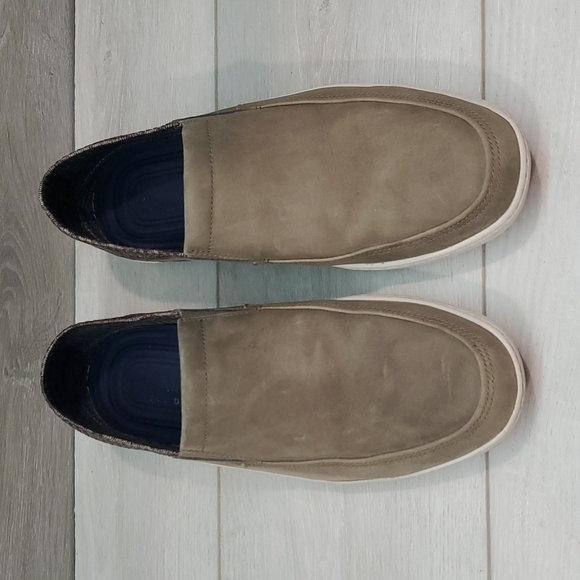 Cole Haan Mens C29176 Leather Loafer Slip on shoes sz 10M - Picture 3 of 10